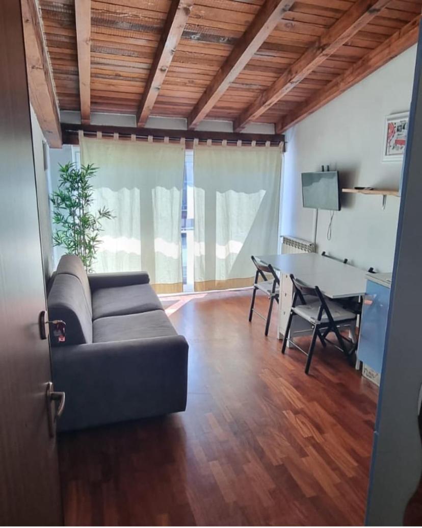 Apartamento Civico288-Romantic Attic Near Ieo-Bocconi-F Prada Milán Exterior foto